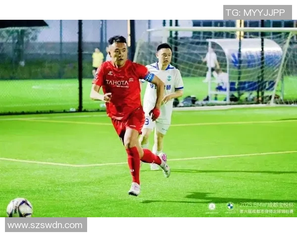 成都足球队在锦标赛中的比赛经验与表现分析与点评